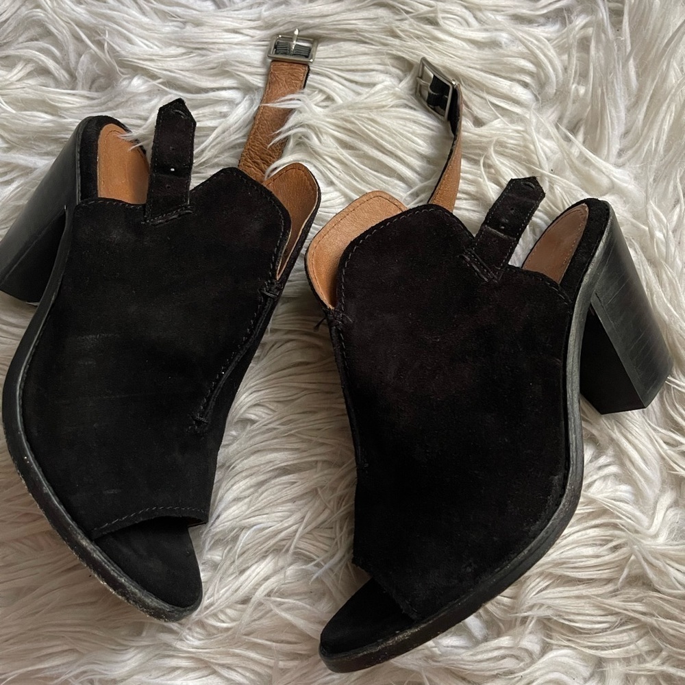 FRYE Suede Courtney Slingback Peep Toe Booties